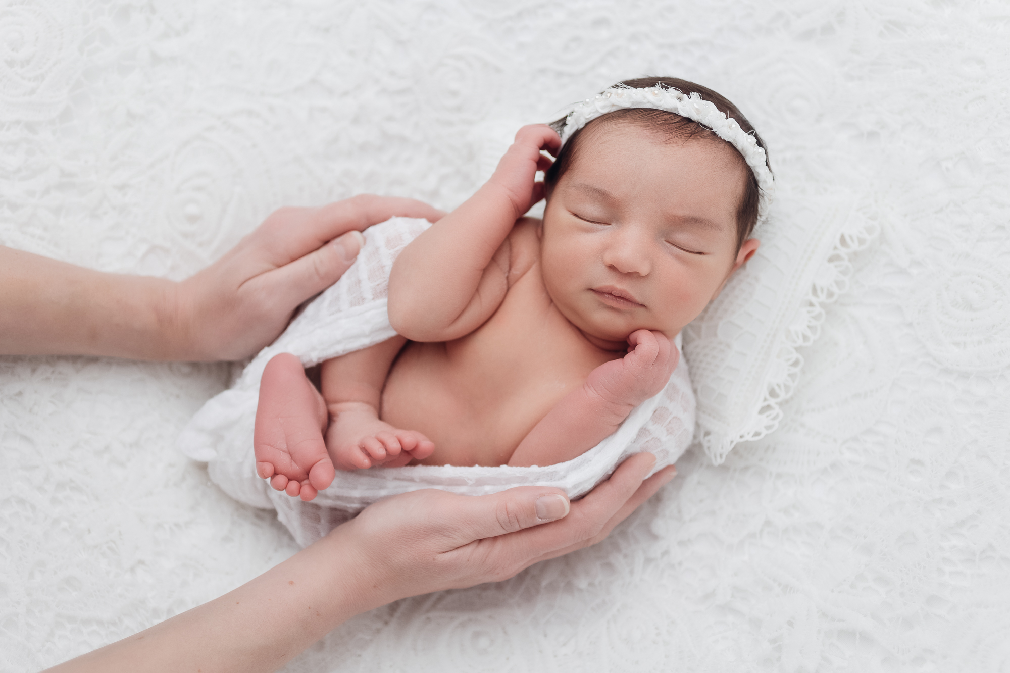 Photographe naissance en studio Paris