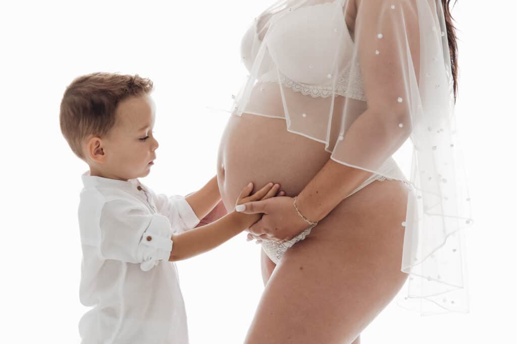 Séance photo grossesse en famille Ile-de-France