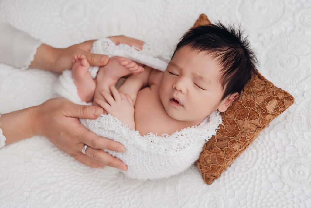 À quel moment réserver sa séance photo naissance