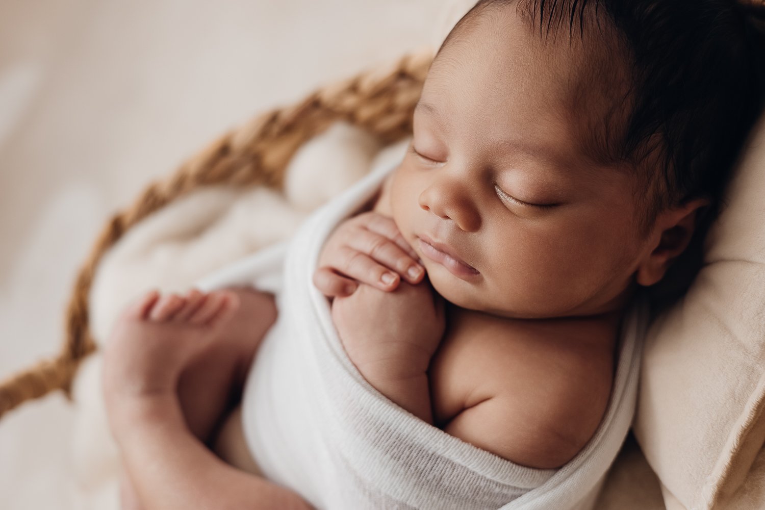 Mes astuces pour une séance photo nouveau-né sereine